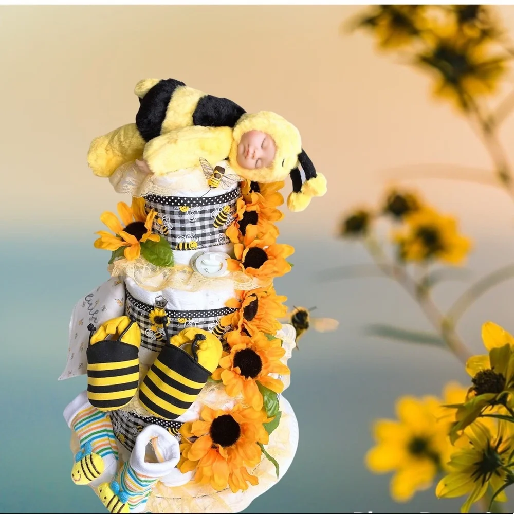 Bumblebee Diaper Cake